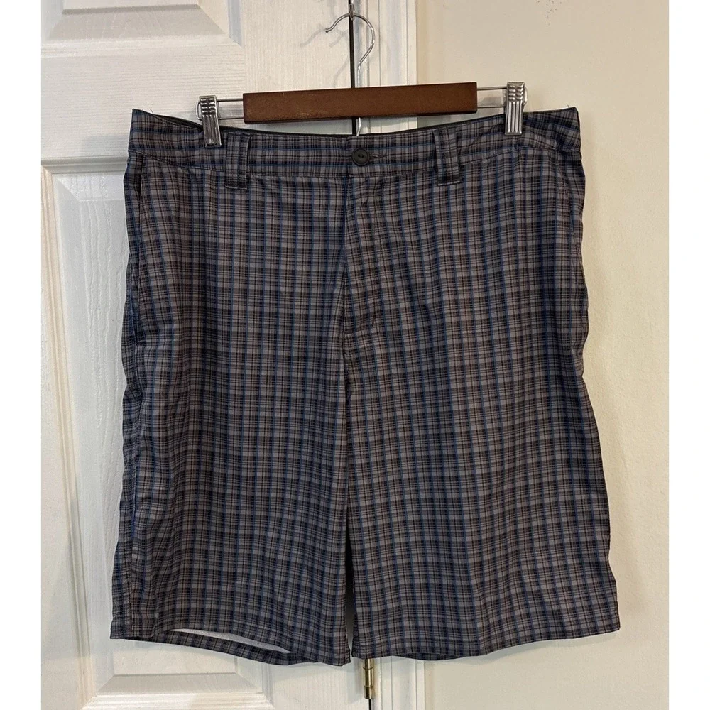 The North Face Cargo Hiking Shorts Men's Size 34 Gray‎ Blue Plaid CFX0
